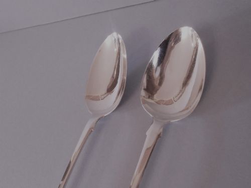 PAIR OF ANTIQUE SILVER GEORGE III SERVING SPOONS - ADDITIONAL PHOTO 5