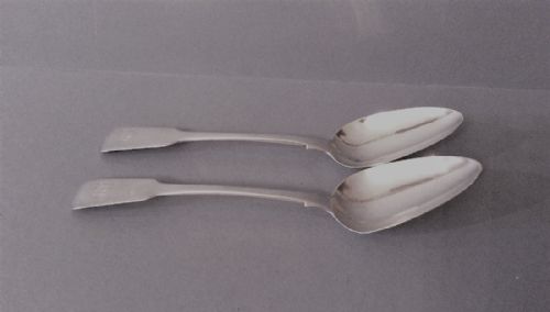 PAIR OF ANTIQUE EXETER SILVER TABLESERVING SPOONS 1831 - ADDITIONAL PHOTO 1