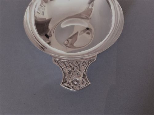 ANTIQUE SOLID SILVER QUAICH OR WINETASTER - ADDITIONAL PHOTO 4