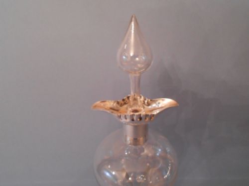 ELEGANT EDWARDIAN SOLID SILVERRIMMED DECANTER 1901 - ADDITIONAL PHOTO 4