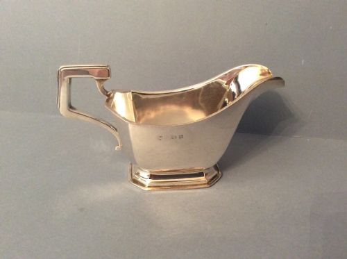 antique solid silver art deco sauce and gravy boat - CATEGORY: ANTIQUE SILVER - DATED 1930