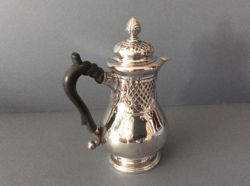 antique edwardian solid silver hot water jug - CATEGORY: ANTIQUE SILVER - DATED EDWARDIAN