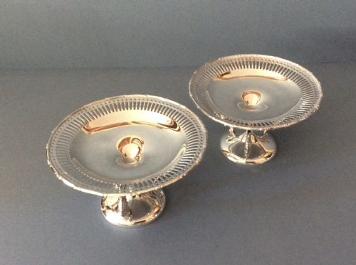 PAIR OF ANTIQUE EDWARDIAN SOLID SILVER TAZZASDISHES - ADDITIONAL PHOTO 1