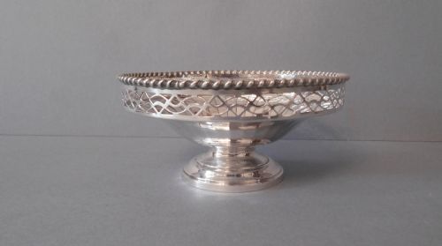 PRETTY ANTIQUE SOLID SILVER COMPORT 1936 - ADDITIONAL PHOTO 1