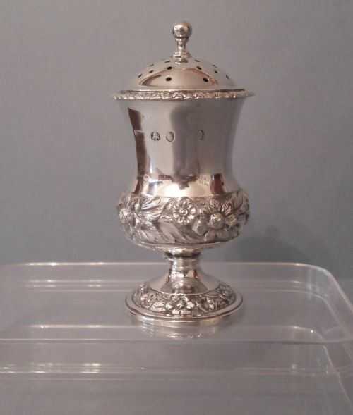 antique solid silver georgian pounce pot 1821 - CATEGORY: ANTIQUE SILVER - DATED GEORGIAN