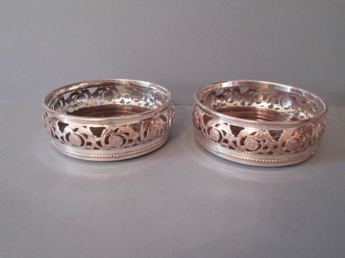 excellent pair of antique silver plated wine coasters - CATEGORY: ANTIQUE SILVER - DATED EDWARDIAN