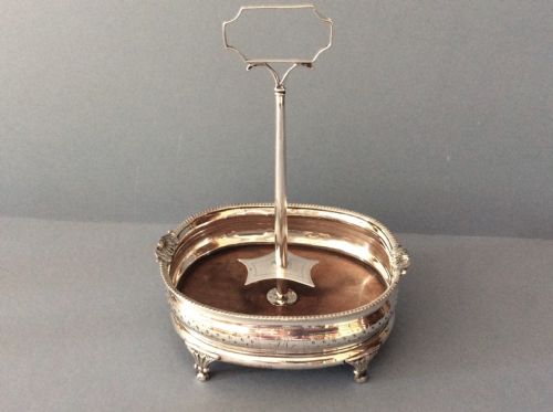 ANTIQUE GEORGE III SOLID SILVER CRUET SET - ADDITIONAL PHOTO 3
