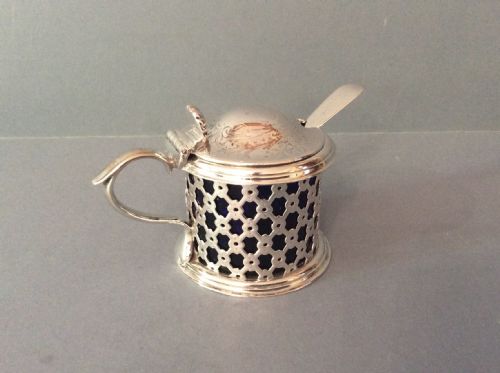 antique victorian silver drum mustard with newcastle silver spoon - CATEGORY: ANTIQUE SILVER - DATED VICTORIAN