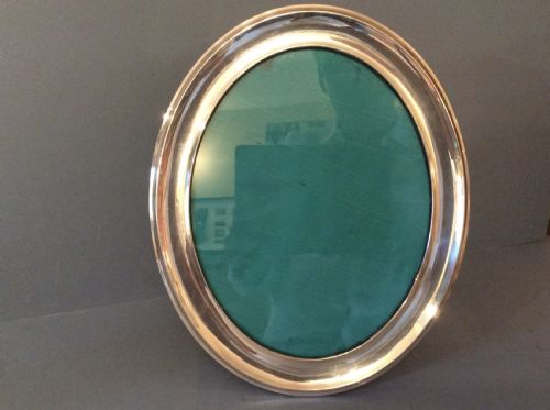 LARGE SOLID SILVER OVAL PHOTO FRAME - ADDITIONAL PHOTO 1