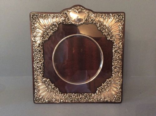 antique solid silver edwardian photo frame - CATEGORY: ANTIQUE SILVER - DATED EDWARDIAN