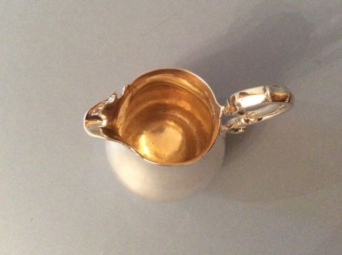ANTIQUE VICTORIAN SOLID SILVER CREAM JUG - ADDITIONAL PHOTO 3