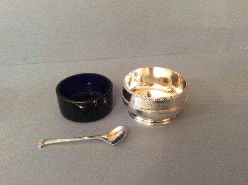 PAIR OF ANTIQUE SOLID SILVER OPEN SALTS - ADDITIONAL PHOTO 2
