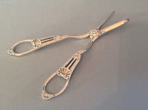 PAIR OF ANTIQUE VICTORIAN SOLID SILVER GRAPE SCISSORS - ADDITIONAL PHOTO 1