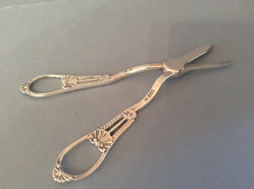 PAIR OF ANTIQUE VICTORIAN SOLID SILVER GRAPE SCISSORS - ADDITIONAL PHOTO 3