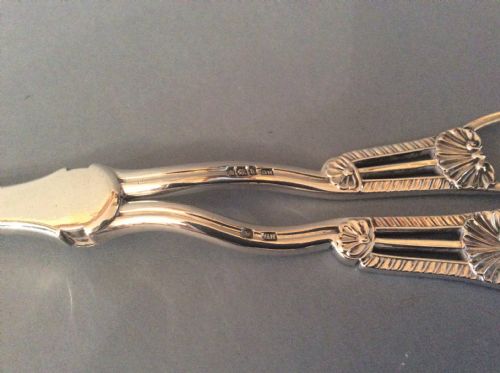 PAIR OF ANTIQUE VICTORIAN SOLID SILVER GRAPE SCISSORS - ADDITIONAL PHOTO 4