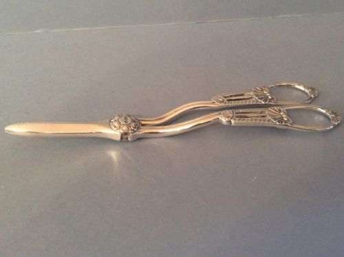 PAIR OF ANTIQUE VICTORIAN SOLID SILVER GRAPE SCISSORS - ADDITIONAL PHOTO 5