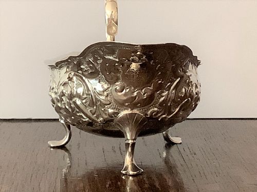 ANTIQUE VICTORIAN SOLID SILVER CREAM JUG BOAT - ADDITIONAL PHOTO 4