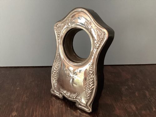 pretty antique silver pocket watch stand - CATEGORY: ANTIQUE SILVER - DATED EDWARDIAN
