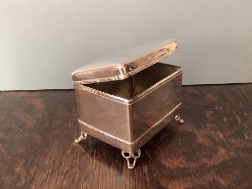 antique edwardian solid silver jewellery box or casket - CATEGORY: ANTIQUE SILVER - DATED EDWARDIAN