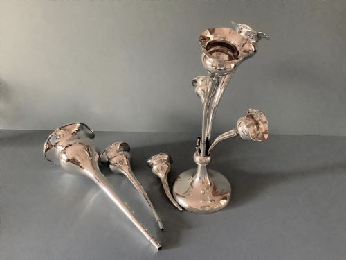 ANTIQUE EDWARDIAN SOLID SILVER 7VASE EPERGNE - ADDITIONAL PHOTO 4