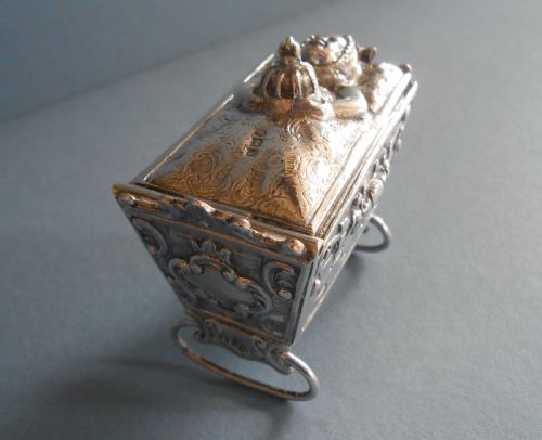 ANTIQUE EDWARDIAN SILVER NOVELTY SNUFF BOX - ADDITIONAL PHOTO 3