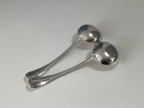 PAIR OF ANTIQUE VICTORIAN SOLID SILVER LADLES 1895 - ADDITIONAL PHOTO 3