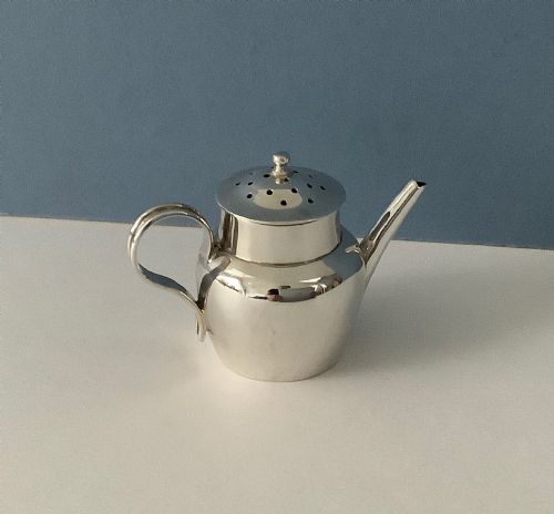antique victorian silver novelty pepper pot - CATEGORY: ANTIQUE SILVER - DATED VICTORIAN
