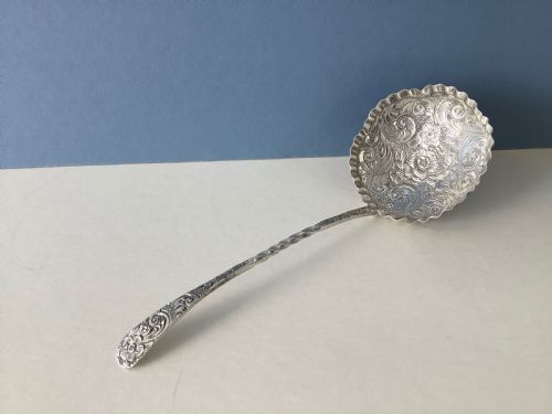 ANTIQUE VICTORIAN SOLID SILVER LADLE - ADDITIONAL PHOTO 1