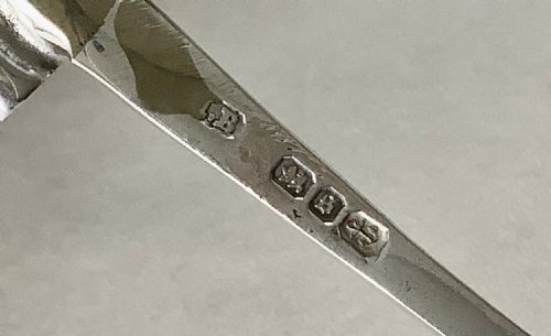 ANTIQUE VICTORIAN SOLID SILVER LADLE - ADDITIONAL PHOTO 3