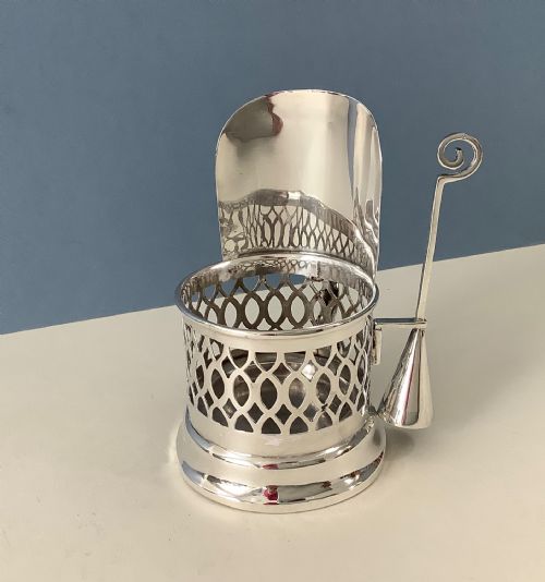 antique edwardian silver chamberstick - CATEGORY: ANTIQUE SILVER - DATED EDWARDIAN