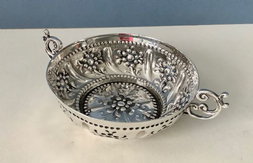 ANTIQUE VICTORIAN SILVER WINE TASTER - ADDITIONAL PHOTO 2