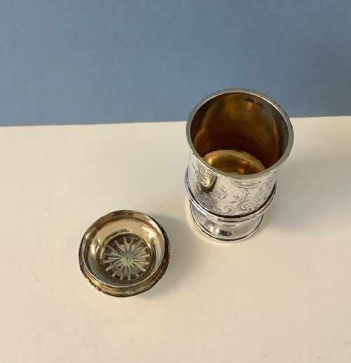 ANTIQUE EARLY VICTORIAN SILVER POUNCE POT - ADDITIONAL PHOTO 5