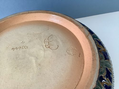DOULTON LAMBETH HANNAH BARLOW SALAD BOWL WITH SILVER RIM - ADDITIONAL PHOTO 5