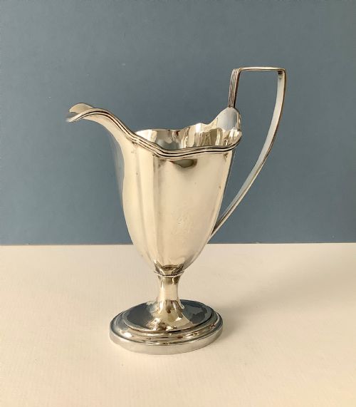 antique edwardian solid silver jug - CATEGORY: ANTIQUE SILVER - DATED EDWARDIAN