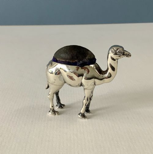 ANTIQUE EDWARDIAN SILVER NOVELTY PIN CUSHION CAMEL - ADDITIONAL PHOTO 1