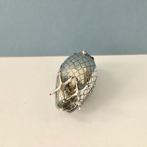 UNUSUAL ANTIQUE SOLID SILVER OWL PEPPER VICTORIAN - ADDITIONAL PHOTO 4