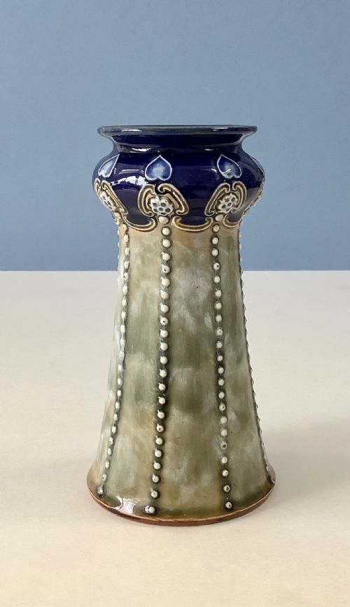ANTIQUE EDWARDIAN ROYAL DOULTON ART NOUVEAU VASE - ADDITIONAL PHOTO 3