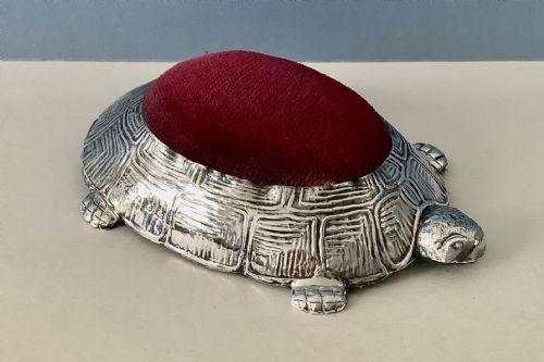ANTIQUE EDWARDIAN SILVER PIN CUSHION TURTLE - ADDITIONAL PHOTO 3