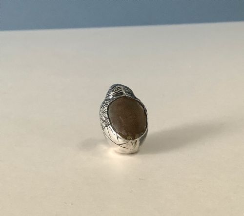 ANTIQUE SILVER MINIATURE CHICK PIN CUSHION - ADDITIONAL PHOTO 4