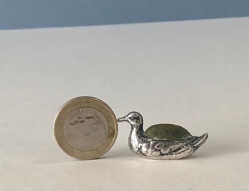 ANTIQUE SILVER MINIATURE DUCK PIN CUSHION - ADDITIONAL PHOTO 1