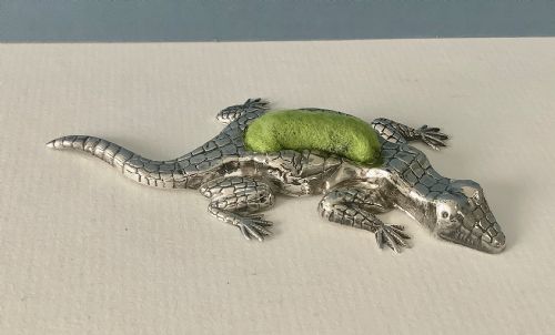 ANTIQUE SILVER PIN CUSHION LIZARD - ADDITIONAL PHOTO 2