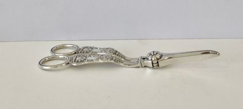 PAIR OF EARLY VICTORIAN GRAPE SCISSORS REILLY STORER - ADDITIONAL PHOTO 1