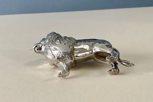 ANTIQUE SILVER PIN CUSHION LION - ADDITIONAL PHOTO 3