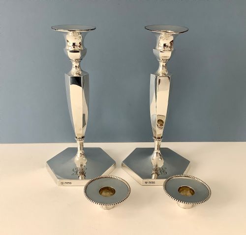 PAIR OF ELEGANT SILVER CANDLESTICKS - ADDITIONAL PHOTO 6