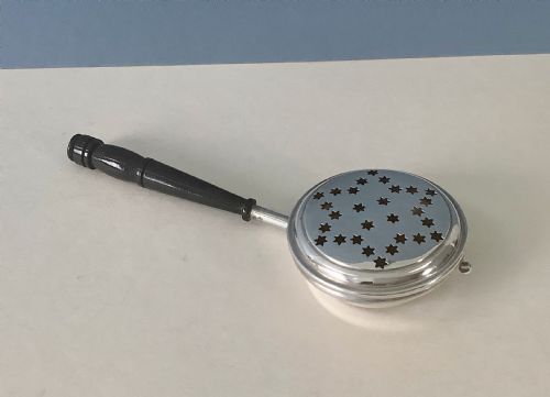 ANTIQUE SILVER NOVELTY MINIATURE WARMING PAN - ADDITIONAL PHOTO 4