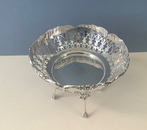 ANTIQUE SILVER RAISED SWEETMEAT BASKET - ADDITIONAL PHOTO 2