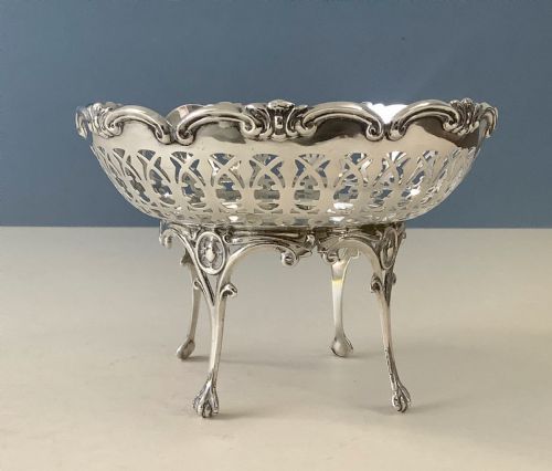 ANTIQUE SILVER RAISED SWEETMEAT BASKET - ADDITIONAL PHOTO 3