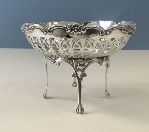 ANTIQUE SILVER RAISED SWEETMEAT BASKET - ADDITIONAL PHOTO 4