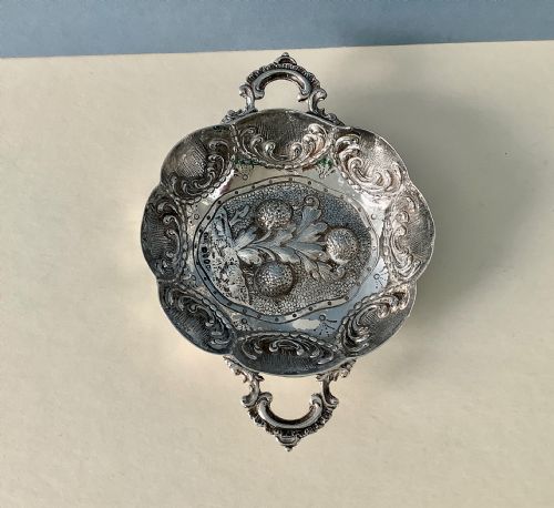 ANTIQUE VICTORIAN SILVER WINE TASTER - ADDITIONAL PHOTO 4