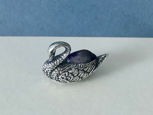 ANTIQUE SILVER MINIATURE PIN CUSHION SWAN
